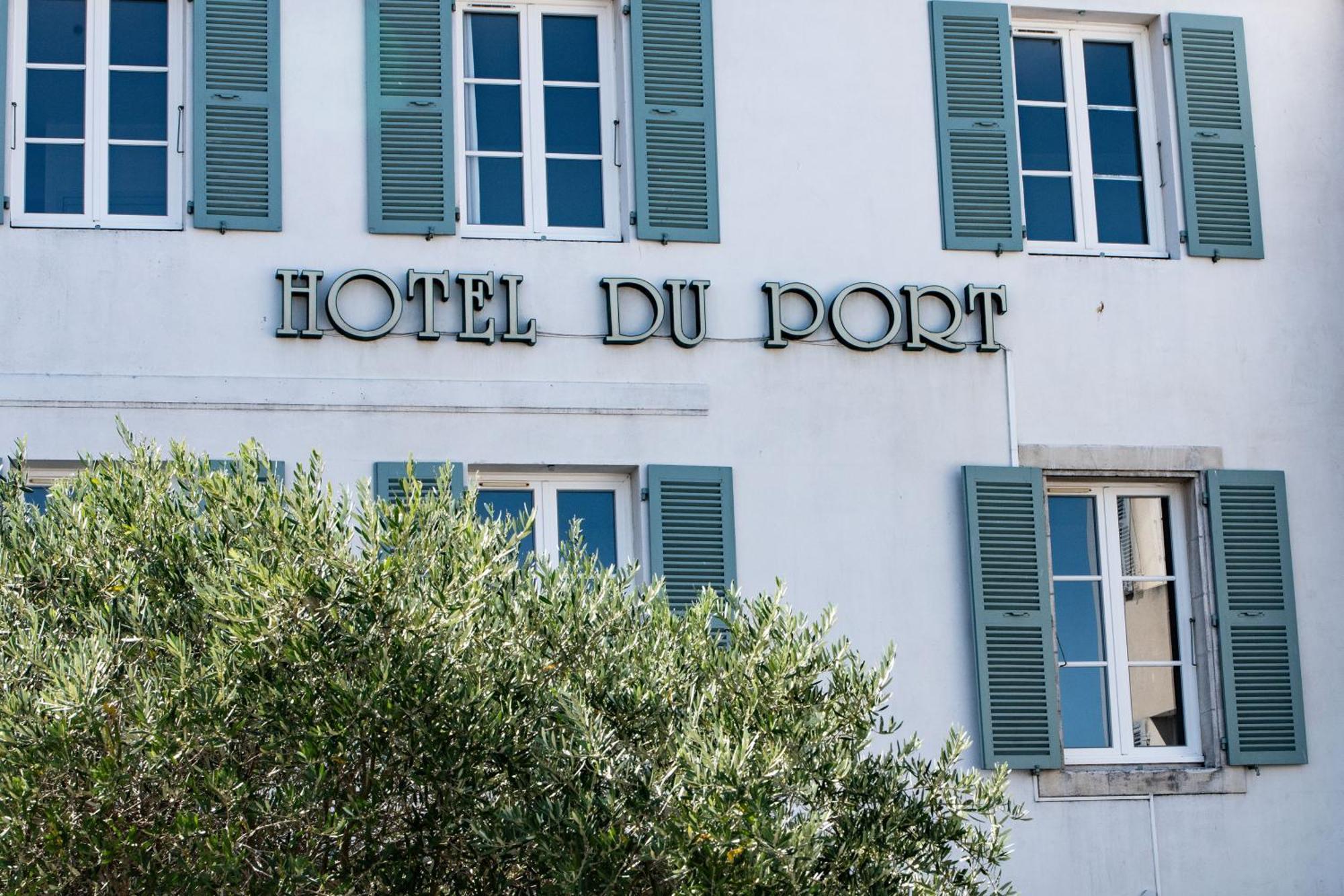 Hotel Du Port Сен-Мартен-де-Ре Екстер'єр фото